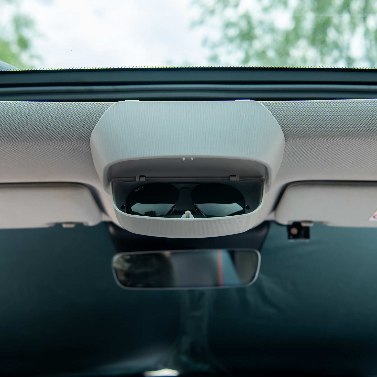 Glasses Case for Atto 3 - Image 5